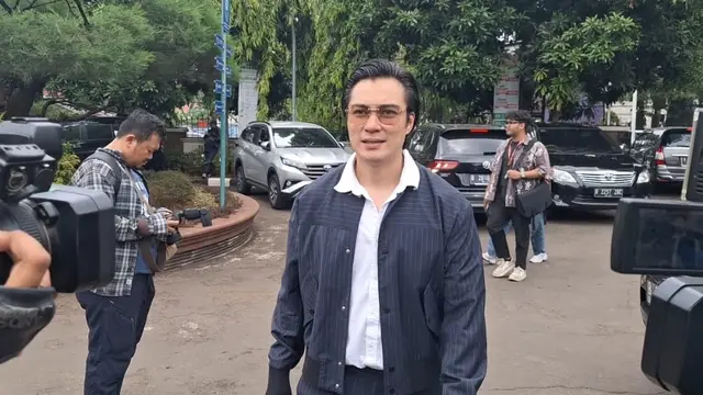 Baim Wong Bertemu Paula Verhoeven di Sidang Cerai Perdana, Begini Reaksinya