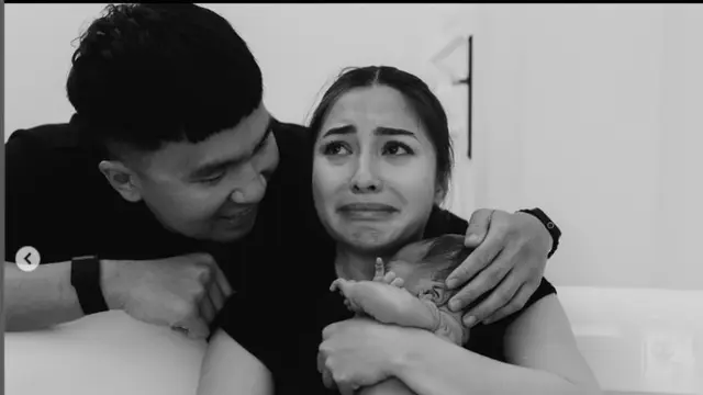 Nikita Willy Melahirkan Putra Kedua dengan Metode Water Birth, Ungkap Nama Sang Buah Hati